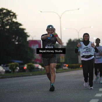Runner Photo 7663537