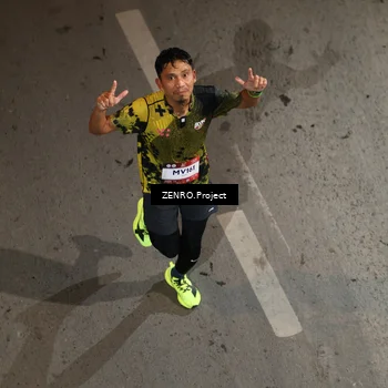Runner Photo 7663546