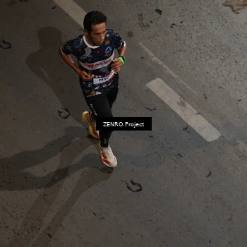 Runner Photo 7663569