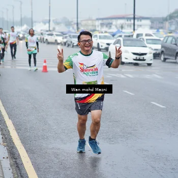 Runner Photo 7663580