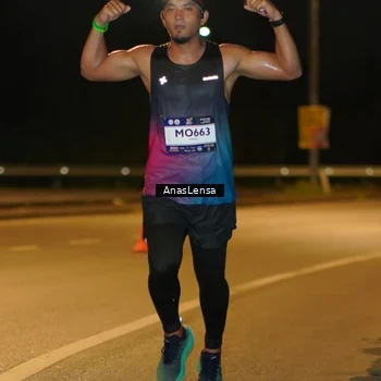 Runner Photo 7663619