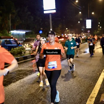 Runner Photo 7663656