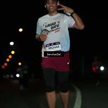 Runner Photo 7663671