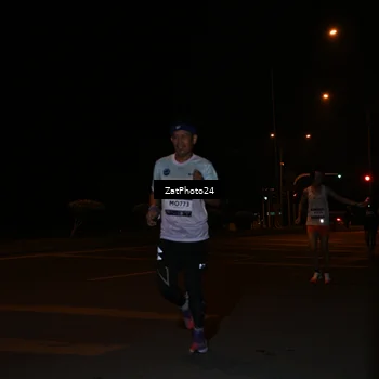 Runner Photo 7663672
