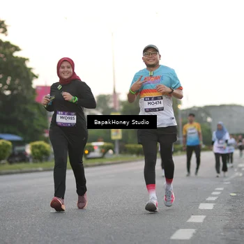 Runner Photo 7663687