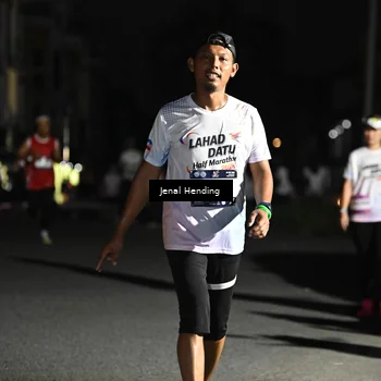 Runner Photo 7663692