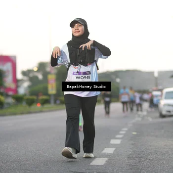 Runner Photo 7663702