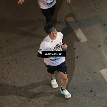Runner Photo 7663703