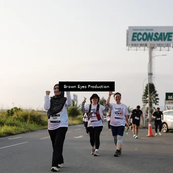 Runner Photo 7663705
