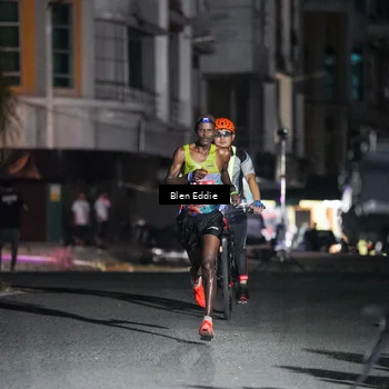 Runner Photo 7663729