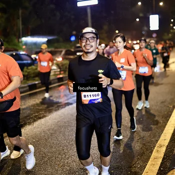Runner Photo 7663771