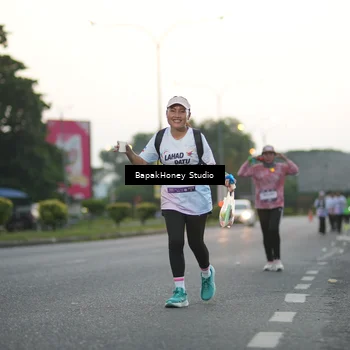 Runner Photo 7663785
