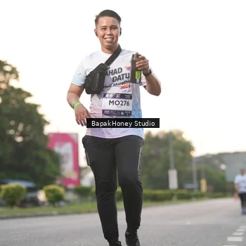 Runner Photo 7663796