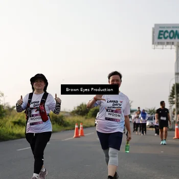 Runner Photo 7663824