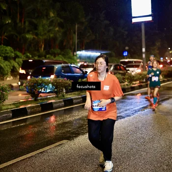 Runner Photo 7663846