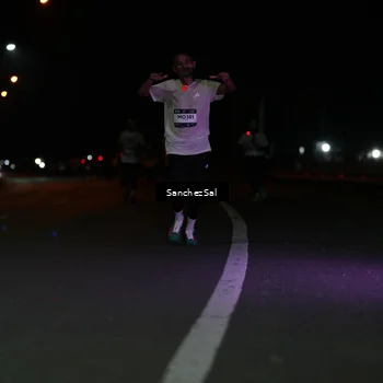 Runner Photo 7663849