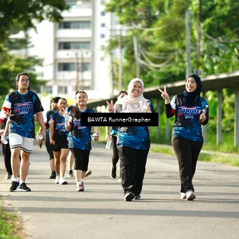 Runner Photo 7663854