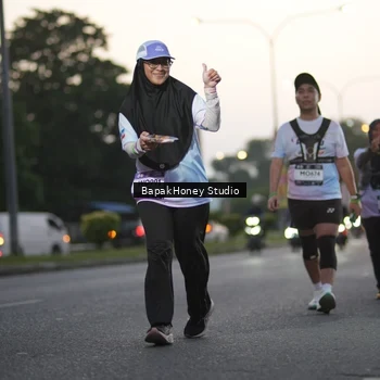 Runner Photo 7663855
