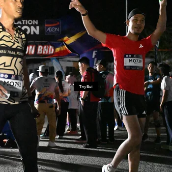 Runner Photo 7663856