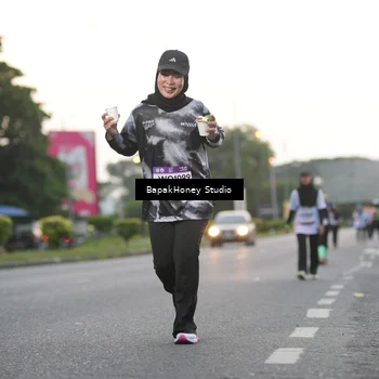 Runner Photo 7663871
