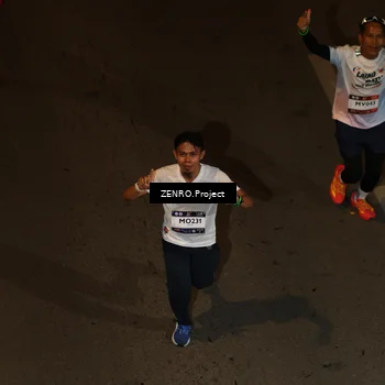 Runner Photo 7663879