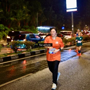 Runner Photo 7663891