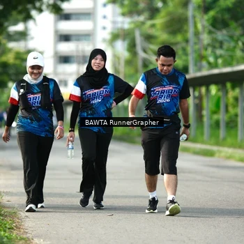 Runner Photo 7663915