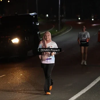 Runner Photo 7663936