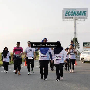 Runner Photo 7663943