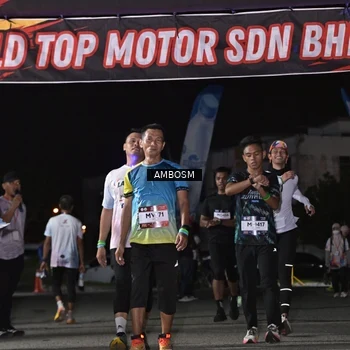 Runner Photo 7663966
