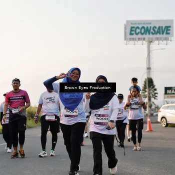 Runner Photo 7664010