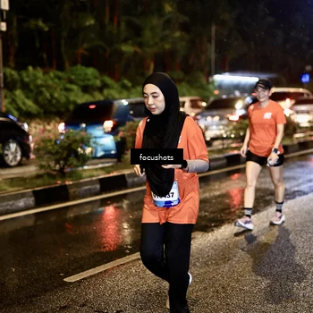 Runner Photo 7664013