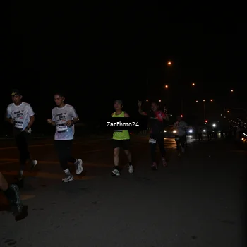 Runner Photo 7664021