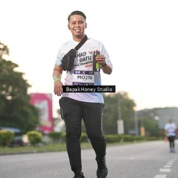 Runner Photo 7664029