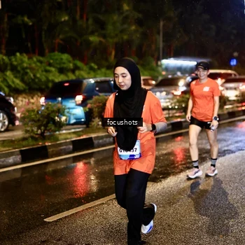 Runner Photo 7664031