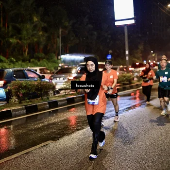 Runner Photo 7664037