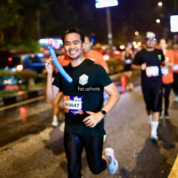 Runner Photo 7664045
