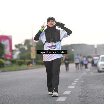 Runner Photo 7664047
