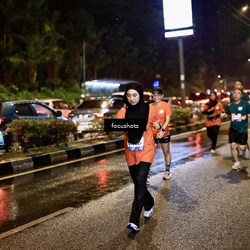 Runner Photo 7664049