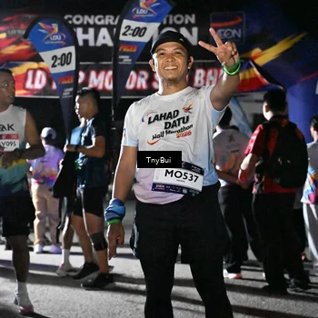 Runner Photo 7664054
