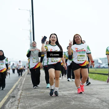 Runner Photo 7664059