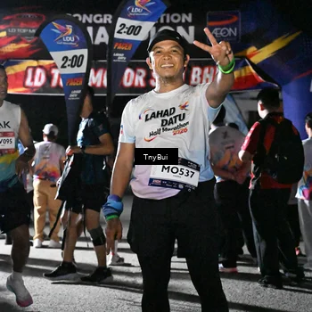 Runner Photo 7664063