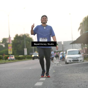 Runner Photo 7664077