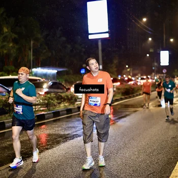 Runner Photo 7664086