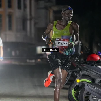 Runner Photo 7664094