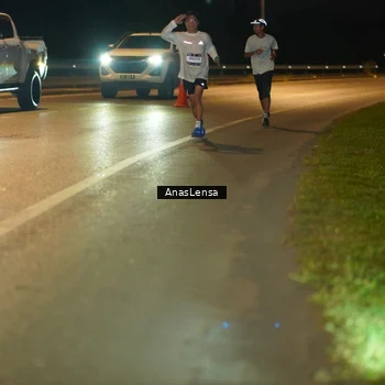 Runner Photo 7664098