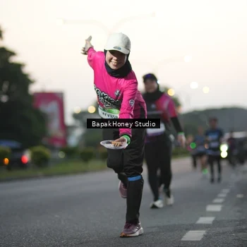 Runner Photo 7664109