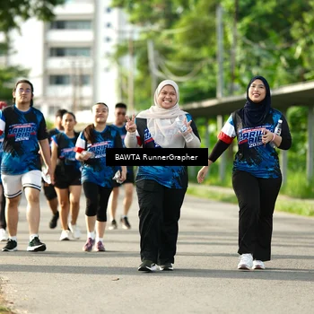 Runner Photo 7664115