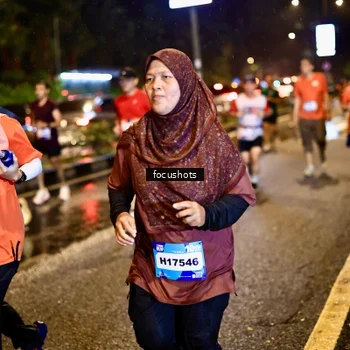 Runner Photo 7664124