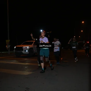 Runner Photo 7664137
